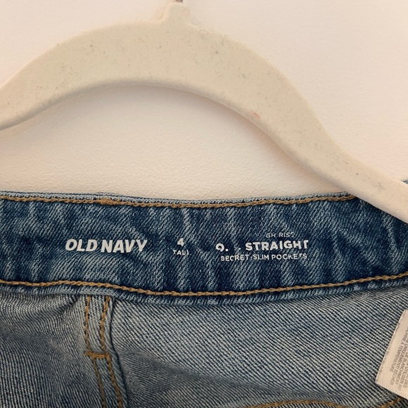 Old navy OG Straigut Ripped Jeans - Picture 3 of 3